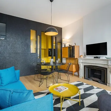Hallmark - Furnished - Downtown *